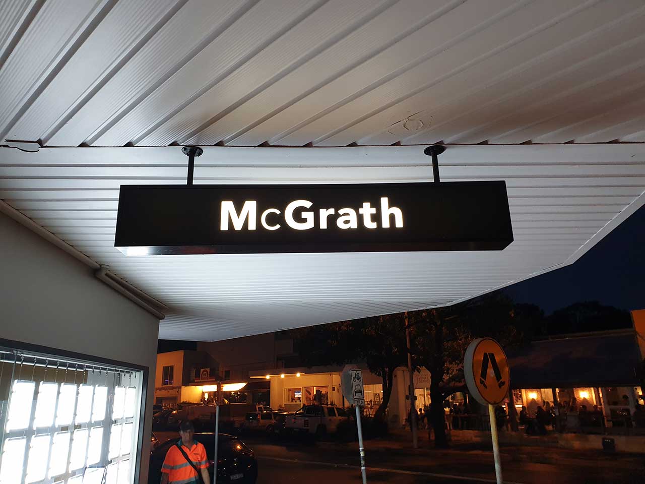 McGrath hanging lightbox